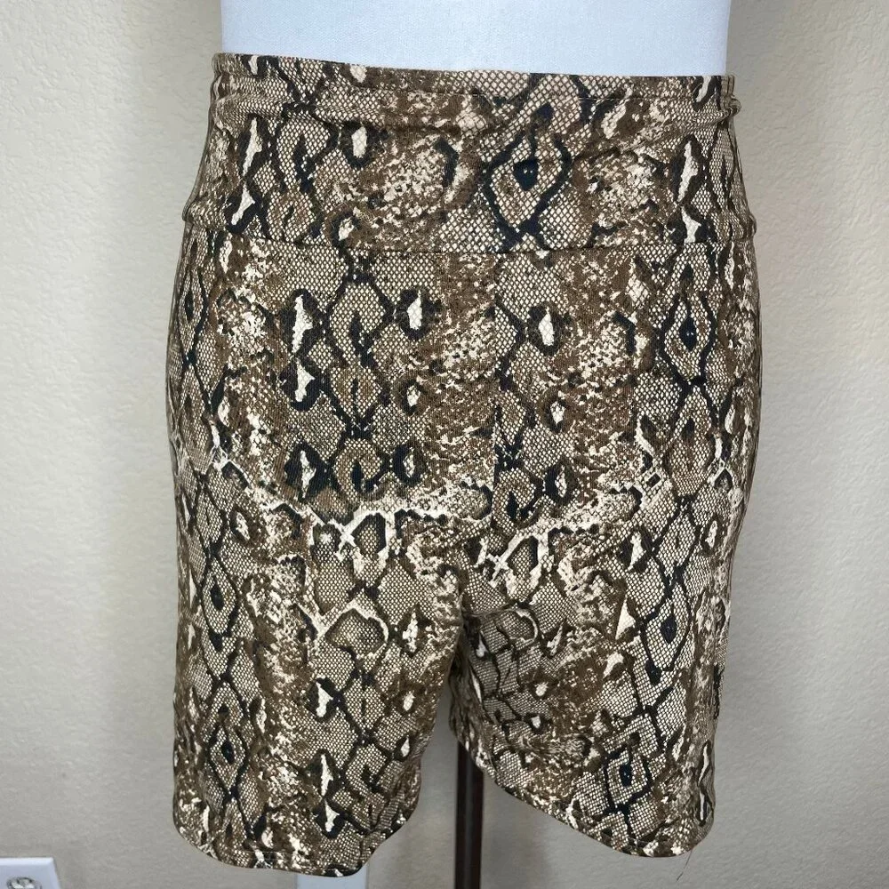 12th Tribe Snake Print 2 Piece Set Crop Top & Biker Shorts Large